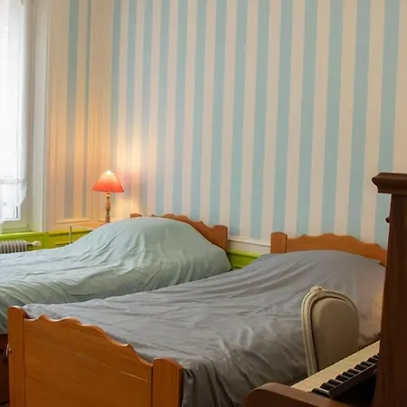 Beautiful House Hyper Centre - 8 Pers - Patio - Wifi Reims